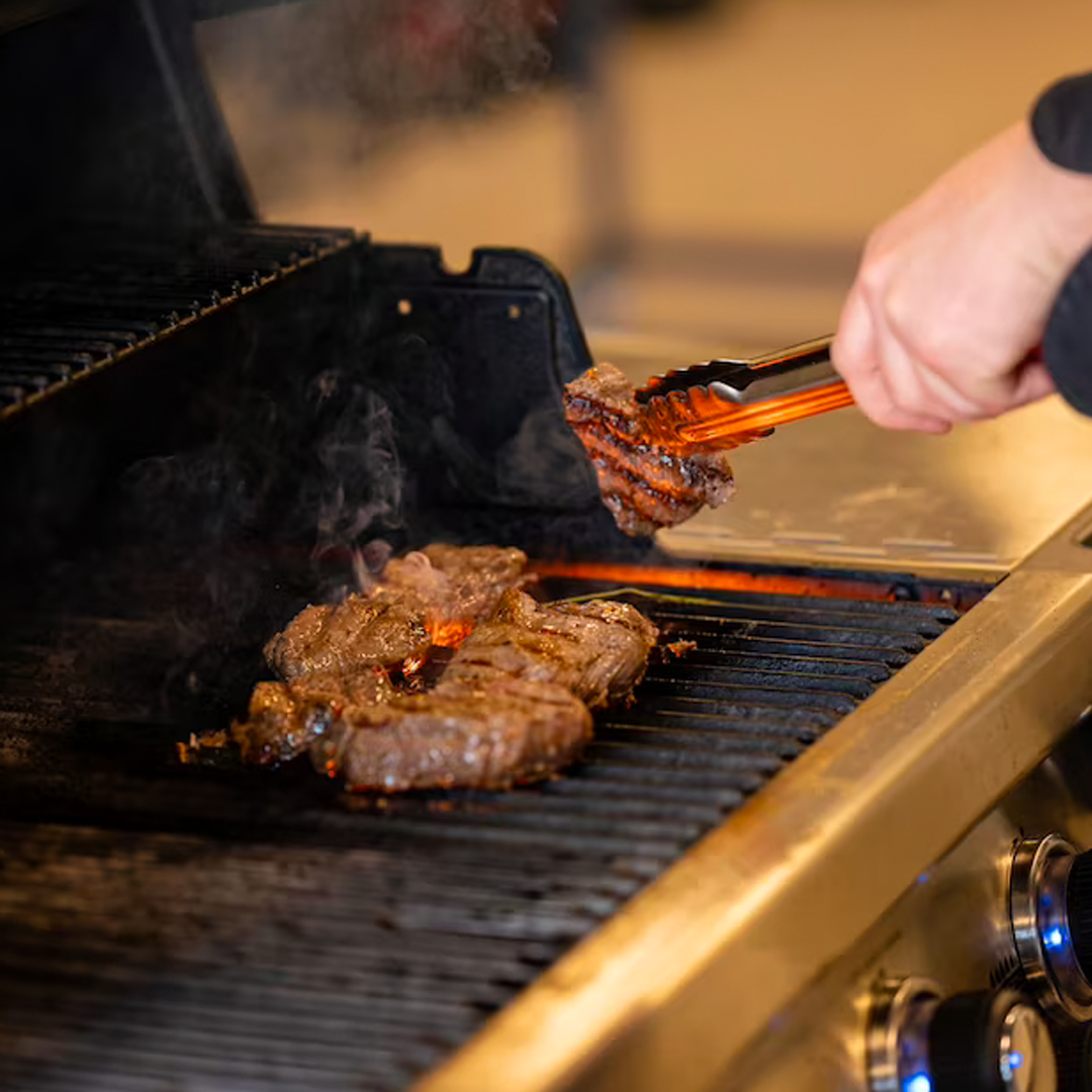 Beef and Steak – Tasty Snack Asia